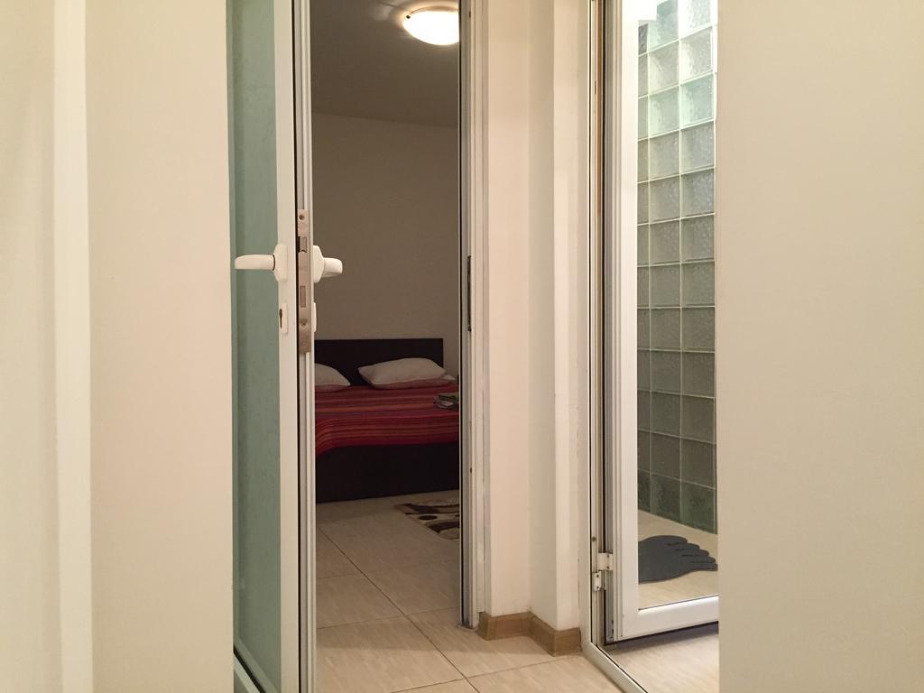 Eli Apartment Galaţi Eksteriør billede